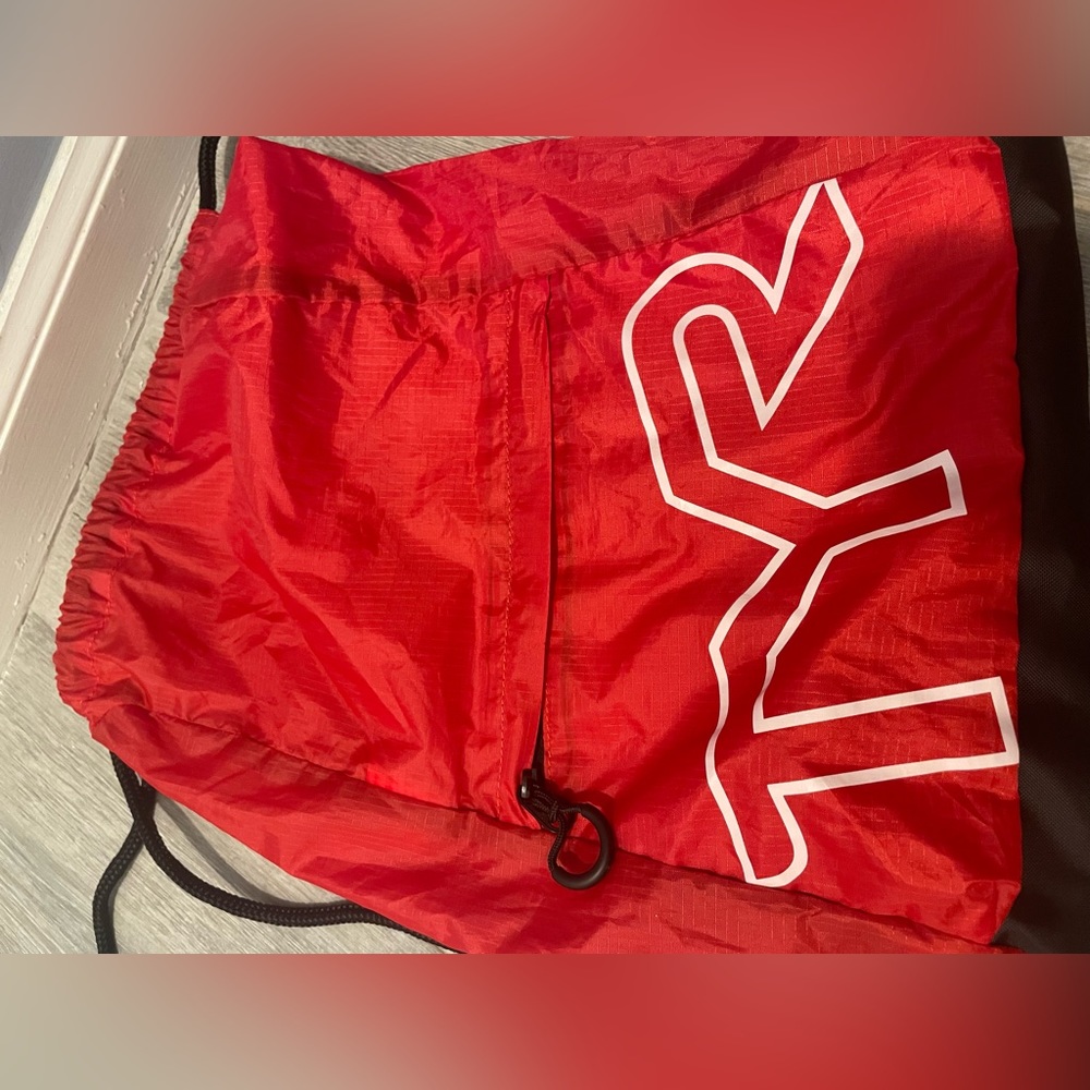 TYR Drawstring Bag - Picture 4 of 5